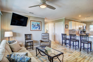 Lake House Adorable condo at beachfront Sea Isle Village!, , on Gulf of Mexico - Port Aransas in Texas - Lakehouse Vacation Rental - Lake Home for rent on LakeHouseVacations.com