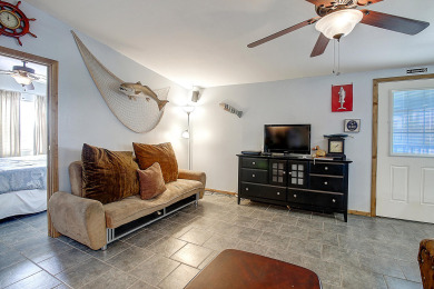 Lake House Awesome home right next to the city pool with plenty of boat parking. , , on Gulf of Mexico - Port Aransas in Texas - Lakehouse Vacation Rental - Lake Home for rent on LakeHouseVacations.com