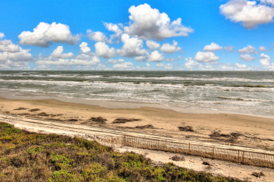 Lake House Right on the beach! Beach Access, Community Pool! Amazing Views!, , on Gulf of Mexico - Port Aransas in Texas - Lakehouse Vacation Rental - Lake Home for rent on LakeHouseVacations.com
