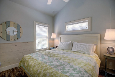 Lake House FABULOUS home in Banyan Beach, an upscale beachfront community. , , on Gulf of Mexico - Port Aransas in Texas - Lakehouse Vacation Rental - Lake Home for rent on LakeHouseVacations.com