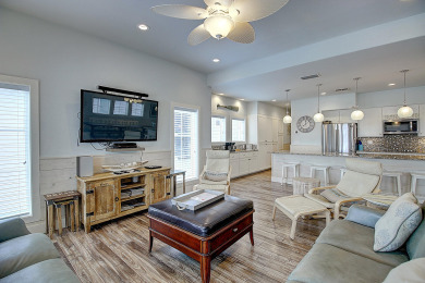 Lake House FABULOUS home in Banyan Beach, an upscale beachfront community. , , on Gulf of Mexico - Port Aransas in Texas - Lakehouse Vacation Rental - Lake Home for rent on LakeHouseVacations.com
