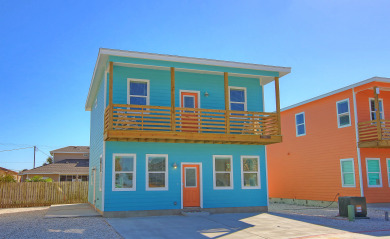 Lake House Fabulous home! Walk to the beach! Palapa! Community Pool! In town!, , on Gulf of Mexico - Port Aransas in Texas - Lakehouse Vacation Rental - Lake Home for rent on LakeHouseVacations.com