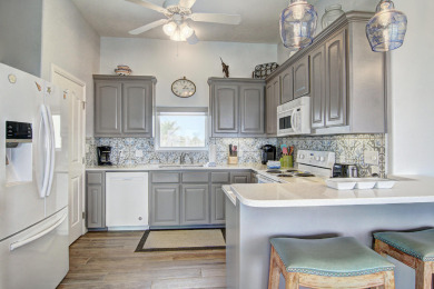 Lake House Beachfront home with incredible views! Heated Community Pool!, , on Gulf of Mexico - Port Aransas in Texas - Lakehouse Vacation Rental - Lake Home for rent on LakeHouseVacations.com
