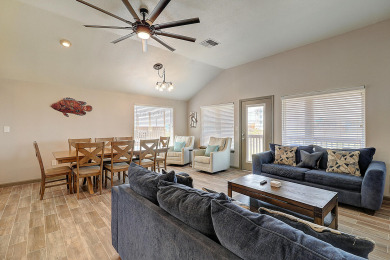 Lake House Beachfront Community! Short wall to the beach!, , on Gulf of Mexico - Port Aransas in Texas - Lakehouse Vacation Rental - Lake Home for rent on LakeHouseVacations.com