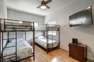 Lake House Beachfront Community! Short wall to the beach!, , on Gulf of Mexico - Port Aransas in Texas - Lakehouse Vacation Rental - Lake Home for rent on LakeHouseVacations.com