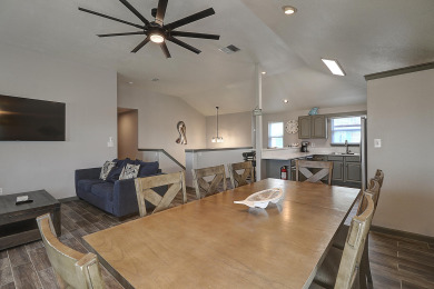 Lake House Beachfront Community! Short wall to the beach!, , on Gulf of Mexico - Port Aransas in Texas - Lakehouse Vacation Rental - Lake Home for rent on LakeHouseVacations.com