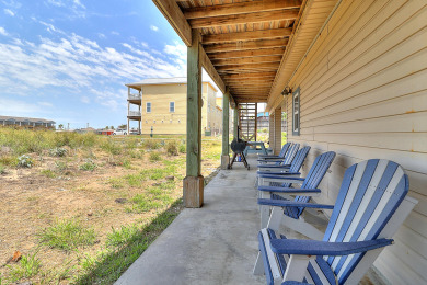 Lake House Beachfront Community! Short wall to the beach!, , on Gulf of Mexico - Port Aransas in Texas - Lakehouse Vacation Rental - Lake Home for rent on LakeHouseVacations.com