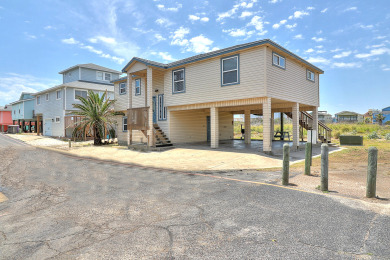 Lake House Beachfront Community! Short wall to the beach!, , on Gulf of Mexico - Port Aransas in Texas - Lakehouse Vacation Rental - Lake Home for rent on LakeHouseVacations.com