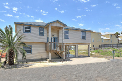 Lake House Beachfront Community! Short wall to the beach!, , on Gulf of Mexico - Port Aransas in Texas - Lakehouse Vacation Rental - Lake Home for rent on LakeHouseVacations.com