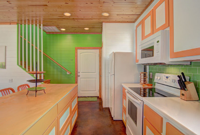 Lake House Coastal Community, pool, sleeps 10!, , on Gulf of Mexico - Port Aransas in Texas - Lakehouse Vacation Rental - Lake Home for rent on LakeHouseVacations.com