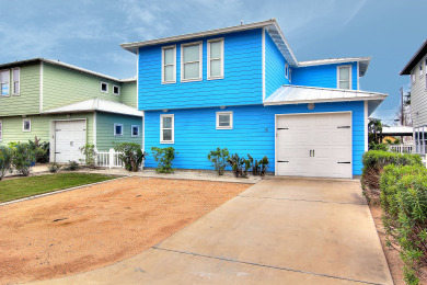 Lake House Coastal Community, pool, sleeps 10!, , on Gulf of Mexico - Port Aransas in Texas - Lakehouse Vacation Rental - Lake Home for rent on LakeHouseVacations.com
