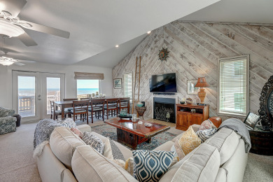 Lake House Fabulous pet friendly beachfront home! Community pool and lush landscape!, , on Gulf of Mexico - Port Aransas in Texas - Lakehouse Vacation Rental - Lake Home for rent on LakeHouseVacations.com