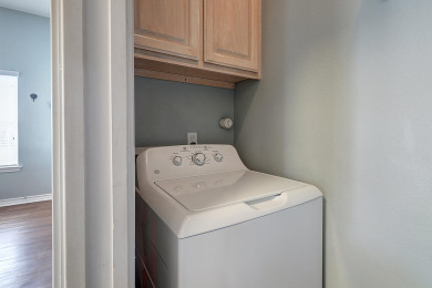 Lake House Adorable Cozy Cottage Close to the Beach, Community pool, , on Gulf of Mexico - Port Aransas in Texas - Lakehouse Vacation Rental - Lake Home for rent on LakeHouseVacations.com