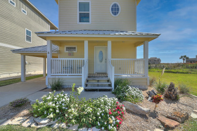Lake House Adorable Cozy Cottage Close to the Beach, Community pool, , on Gulf of Mexico - Port Aransas in Texas - Lakehouse Vacation Rental - Lake Home for rent on LakeHouseVacations.com
