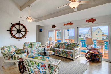 Lake House Walk to the beach, relaxing outdoor spaces, Community pool!, , on Gulf of Mexico - Port Aransas in Texas - Lakehouse Vacation Rental - Lake Home for rent on LakeHouseVacations.com