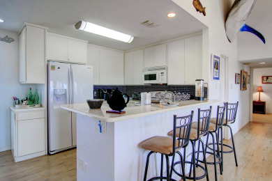 Lake House Walk to the beach, relaxing outdoor spaces, Community pool!, , on Gulf of Mexico - Port Aransas in Texas - Lakehouse Vacation Rental - Lake Home for rent on LakeHouseVacations.com