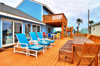 Lake House Walk to the beach, relaxing outdoor spaces, Community pool!, , on Gulf of Mexico - Port Aransas in Texas - Lakehouse Vacation Rental - Lake Home for rent on LakeHouseVacations.com