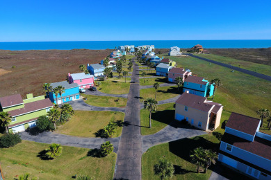 Lake House Walk to the beach, relaxing outdoor spaces, Community pool!, , on Gulf of Mexico - Port Aransas in Texas - Lakehouse Vacation Rental - Lake Home for rent on LakeHouseVacations.com