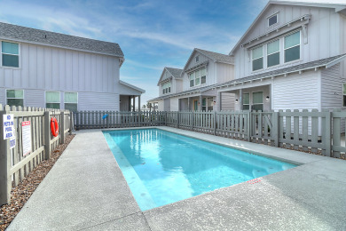 Lake House Beautiful home located in the heart of Old Town Port A! Community Pool!, , on Gulf of Mexico - Port Aransas in Texas - Lakehouse Vacation Rental - Lake Home for rent on LakeHouseVacations.com