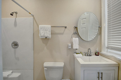 Lake House Super cozy condo. Beach Access! Heated Community Pool!, , on Gulf of Mexico - Port Aransas in Texas - Lakehouse Vacation Rental - Lake Home for rent on LakeHouseVacations.com