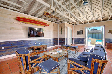 Lake House Super cozy condo. Beach Access! Heated Community Pool!, , on Gulf of Mexico - Port Aransas in Texas - Lakehouse Vacation Rental - Lake Home for rent on LakeHouseVacations.com