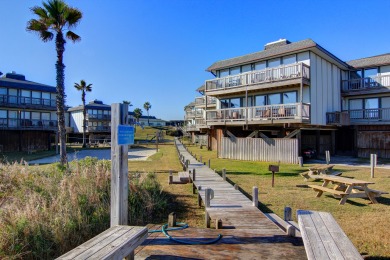 Lake House Fabulous views, you won't want to miss out on this one! , , on Gulf of Mexico - Port Aransas in Texas - Lakehouse Vacation Rental - Lake Home for rent on LakeHouseVacations.com