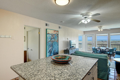 Lake House Fabulous views, you won't want to miss out on this one! , , on Gulf of Mexico - Port Aransas in Texas - Lakehouse Vacation Rental - Lake Home for rent on LakeHouseVacations.com