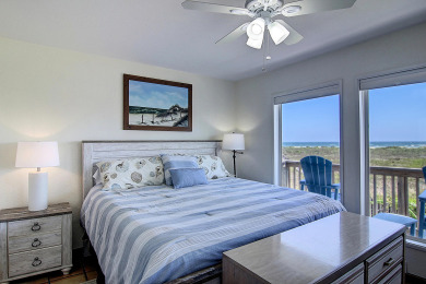 Lake House Fabulous views, you won't want to miss out on this one! , , on Gulf of Mexico - Port Aransas in Texas - Lakehouse Vacation Rental - Lake Home for rent on LakeHouseVacations.com