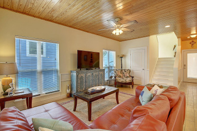 Lake House Sunny Retreat, 2 Heated Pools, Gated Subdivision! Close to the Beach!, , on Gulf of Mexico - Port Aransas in Texas - Lakehouse Vacation Rental - Lake Home for rent on LakeHouseVacations.com