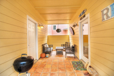 Lake House Sunny Retreat, 2 Heated Pools, Gated Subdivision! Close to the Beach!, , on Gulf of Mexico - Port Aransas in Texas - Lakehouse Vacation Rental - Lake Home for rent on LakeHouseVacations.com