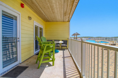 Lake House Amazing, Beachfront condo! Community Pool! Boardwalk to the Beach!, , on Gulf of Mexico - Port Aransas in Texas - Lakehouse Vacation Rental - Lake Home for rent on LakeHouseVacations.com