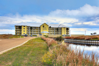 Lake House Amazing, Beachfront condo! Community Pool! Boardwalk to the Beach!, , on Gulf of Mexico - Port Aransas in Texas - Lakehouse Vacation Rental - Lake Home for rent on LakeHouseVacations.com