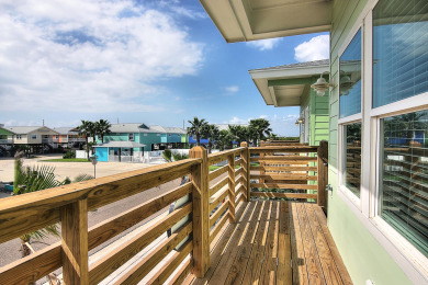 Lake House Island style bungalow. Community Pool! Close to the Beach!, , on Gulf of Mexico - Port Aransas in Texas - Lakehouse Vacation Rental - Lake Home for rent on LakeHouseVacations.com