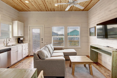 Lake House Island style bungalow. Community Pool! Close to the Beach!, , on Gulf of Mexico - Port Aransas in Texas - Lakehouse Vacation Rental - Lake Home for rent on LakeHouseVacations.com