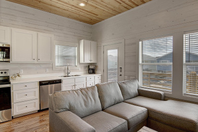 Lake House Island style bungalow. Community Pool! Close to the Beach!, , on Gulf of Mexico - Port Aransas in Texas - Lakehouse Vacation Rental - Lake Home for rent on LakeHouseVacations.com