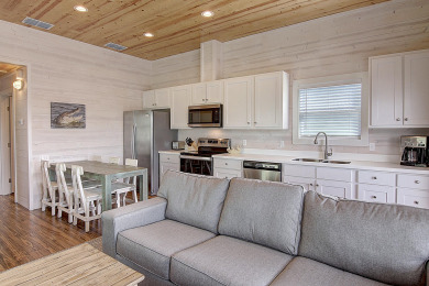 Lake House Island style bungalow. Community Pool! Close to the Beach!, , on Gulf of Mexico - Port Aransas in Texas - Lakehouse Vacation Rental - Lake Home for rent on LakeHouseVacations.com