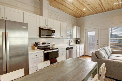 Lake House Island style bungalow. Community Pool! Close to the Beach!, , on Gulf of Mexico - Port Aransas in Texas - Lakehouse Vacation Rental - Lake Home for rent on LakeHouseVacations.com