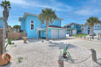 Lake House Spacious Port A home with a private heated pool!, , on Gulf of Mexico - Port Aransas in Texas - Lakehouse Vacation Rental - Lake Home for rent on LakeHouseVacations.com