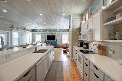 Lake House Spacious Port A home with a private heated pool!, , on Gulf of Mexico - Port Aransas in Texas - Lakehouse Vacation Rental - Lake Home for rent on LakeHouseVacations.com