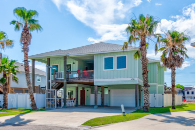 Lake House Charming retreat with private pool, and dog friendly!, , on Gulf of Mexico - Port Aransas in Texas - Lakehouse Vacation Rental - Lake Home for rent on LakeHouseVacations.com