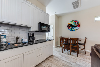 Lake House Charming retreat with private pool, and dog friendly!, , on Gulf of Mexico - Port Aransas in Texas - Lakehouse Vacation Rental - Lake Home for rent on LakeHouseVacations.com