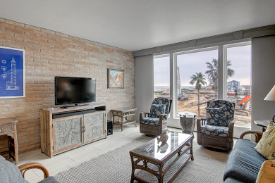 Lake House Fabulous upscale Channelview Condo Lighted Fishing Pier Heated Pool, , on Gulf of Mexico - Port Aransas in Texas - Lakehouse Vacation Rental - Lake Home for rent on LakeHouseVacations.com