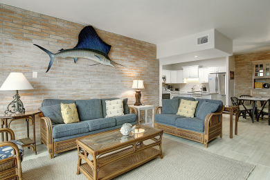 Lake House Fabulous upscale Channelview Condo Lighted Fishing Pier Heated Pool, , on Gulf of Mexico - Port Aransas in Texas - Lakehouse Vacation Rental - Lake Home for rent on LakeHouseVacations.com