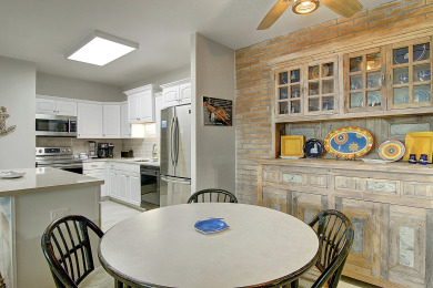 Lake House Fabulous upscale Channelview Condo Lighted Fishing Pier Heated Pool, , on Gulf of Mexico - Port Aransas in Texas - Lakehouse Vacation Rental - Lake Home for rent on LakeHouseVacations.com