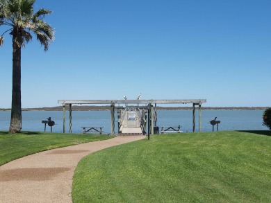 Lake House Fabulous upscale Channelview Condo Lighted Fishing Pier Heated Pool, , on Gulf of Mexico - Port Aransas in Texas - Lakehouse Vacation Rental - Lake Home for rent on LakeHouseVacations.com