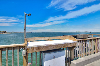 Lake House Fabulous upscale Channelview Condo Lighted Fishing Pier Heated Pool, , on Gulf of Mexico - Port Aransas in Texas - Lakehouse Vacation Rental - Lake Home for rent on LakeHouseVacations.com
