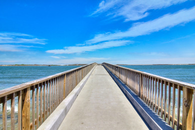 Lake House Fabulous upscale Channelview Condo Lighted Fishing Pier Heated Pool, , on Gulf of Mexico - Port Aransas in Texas - Lakehouse Vacation Rental - Lake Home for rent on LakeHouseVacations.com