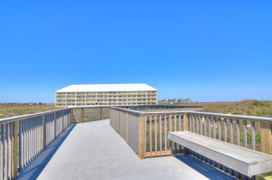 Lake House Amazing ground floor beachfront condo on Mustang Island!, , on Gulf of Mexico - Port Aransas in Texas - Lakehouse Vacation Rental - Lake Home for rent on LakeHouseVacations.com