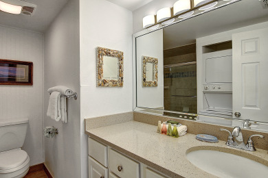 Lake House Spacious condo with ship channel view & private pier! , , on Gulf of Mexico - Port Aransas in Texas - Lakehouse Vacation Rental - Lake Home for rent on LakeHouseVacations.com