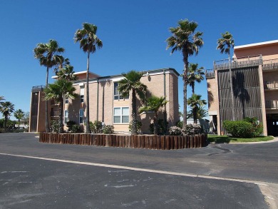 Lake House Spacious condo with ship channel view & private pier! , , on Gulf of Mexico - Port Aransas in Texas - Lakehouse Vacation Rental - Lake Home for rent on LakeHouseVacations.com